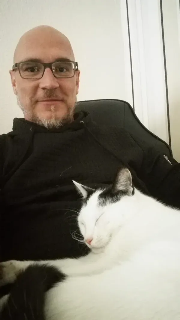 SE Ranking AI Tracker - Vergleich der Rankings in KI-Suchmaschinen